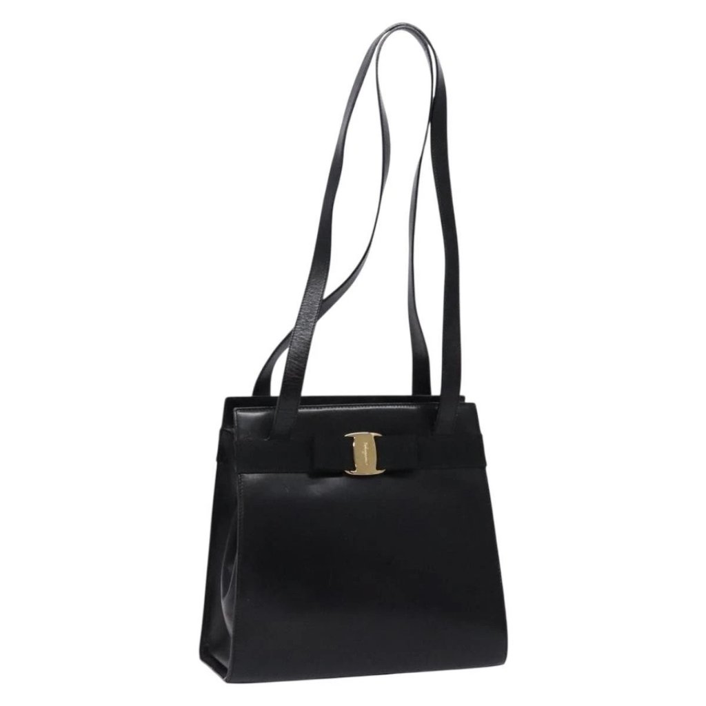 Salvatore Ferragamo Vala Shoulder Bag Leather Black Gold Auth Bs28484